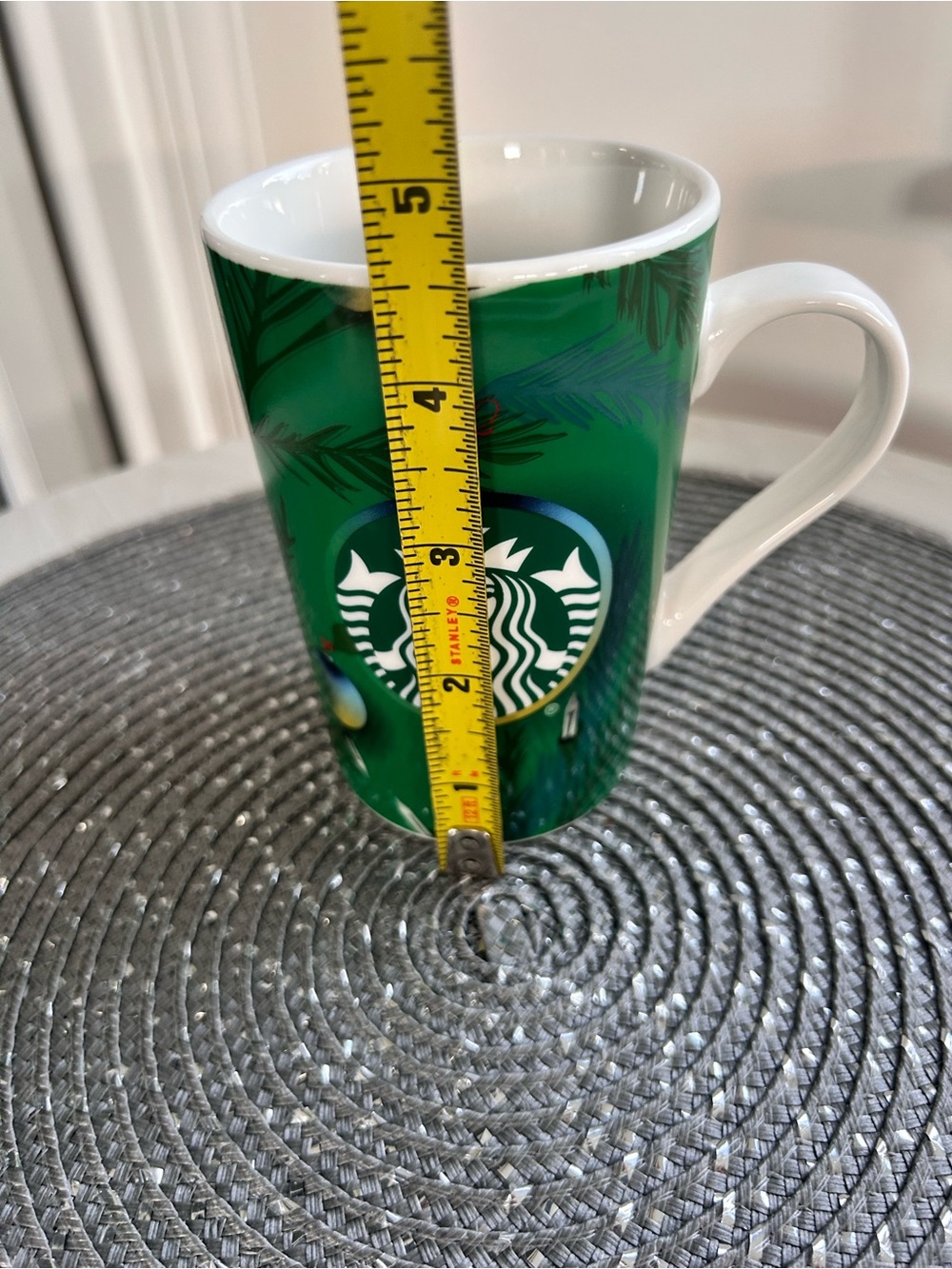 ⭐️5 bundled⭐️Starbucks 2020 Green Ceramic Holiday Mug wWhite Handle collectibl - Picture 5 of 7